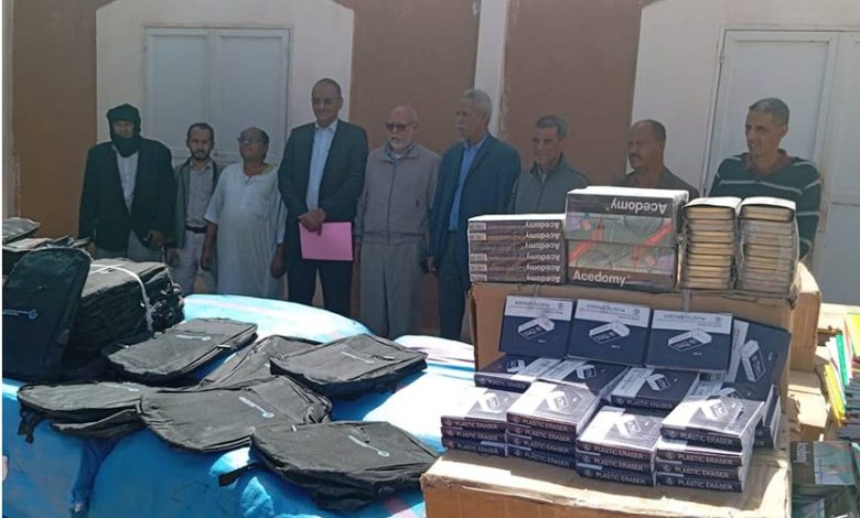 Photo of خيرية اسنيم تقدم مستلزمات مدرسية لمفتشية التعليم الأساسي بمقاطعة ازويرات