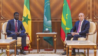 Photo of Le Président de la République s’entretient avec son homologue sénégalais