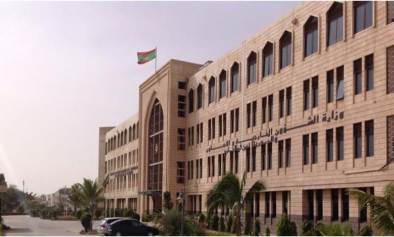 Photo of موريتانيا تدين بشدة الهجوم الذي استهدف مدرسة “التابعين” شرق مدينة غزة