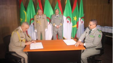 Photo of Signature du communiqué conjoint sanctionnant la visite du chef d’état-major de l’armée nationale populaire algérienne en Mauritanie