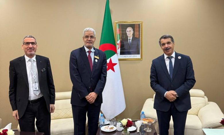 Photo of وزير الاقتصاد والمالية ومحافظ البنك المركزي يتباحثان مع وزير المالية الجزائري