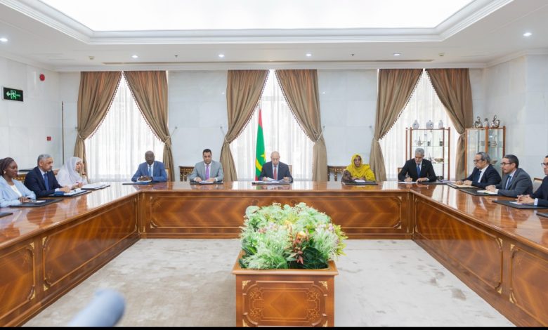 Photo of غزواني يجتمع بإدارة حملة مرشح موريتانيا لرئاسة البنك الإفريقي للتنمية