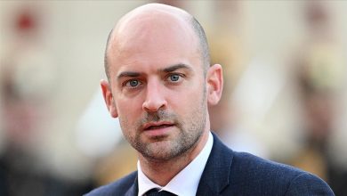 Photo of France : Barrot rejette les accusations israéliennes “d’encourager l’antisémitisme”