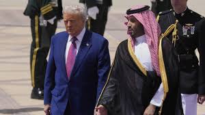 Photo of Donald Trump en visite en Arabie saoudite: une alliance stratégique, économique et personnelle