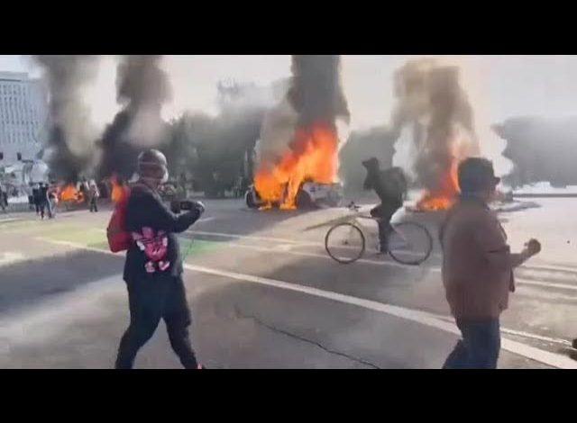 Photo of USA/Immigration: Plusieurs arrestations lors des émeutes anti-expulsions à Los Angeles