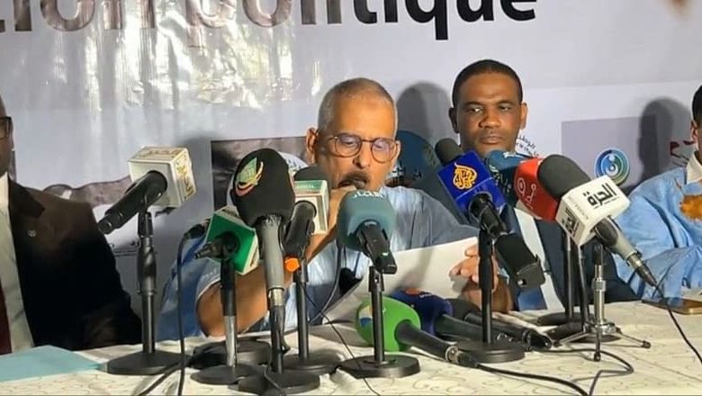 Photo of Politique: l’opposition tire la sonnette et pointe “une crise sociale”