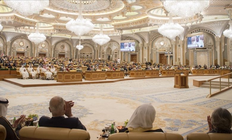 Photo of Attaque au Qatar: les dirigeants arabes et musulmans appellent à «revoir» les liens diplomatiques avec Israël