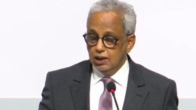 Photo of Le ministre des Affaires économiques se rend à New York pour participer aux travaux de la Commission de consolidation de la paix des Nations Unies