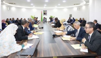 Photo of Le Premier ministre préside une réunion élargie sur le programme d’urgence visant à généraliser l’accès aux services essentiels au développement local