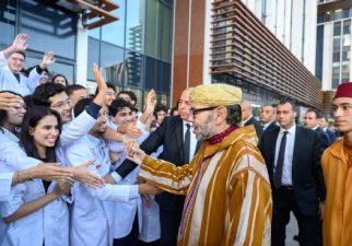 Photo of SM le Roi Mohammed VI donne une nouvelle impulsion au système national de santé par l’inauguration de deux grands pôles hospitaliers à Rabat et Agadir