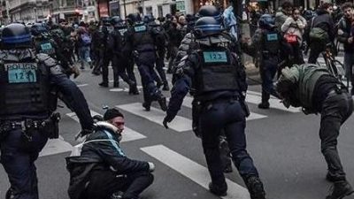 Photo of France / Violences policières : un rapport dénonce “l’impunité”