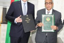 Photo of وزير الشؤون الاقتصادية يوقع اتفاقية دعم ميزانوي بقيمة 30 مليون دولار مع صندوق الأوبك للتنمية الدولية