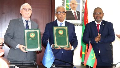 Photo of La RIM etl’UE signent deux accords de subvention d’un montant de 40 millions d’euros en appui à la santé et au développement local