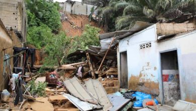 Photo of Pluies diluviennes à Abidjan : La ministre de la Solidarité annonce une dizaine de morts