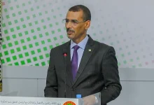 Photo of الحكومة: نتابع ملف المواطنيين الموقوفين مع السلطات المالية