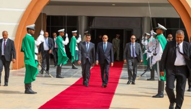 رئيس الجمهورية يتوجه إلى كوت ديفوار في مستهل زيارة صداقة وعمل