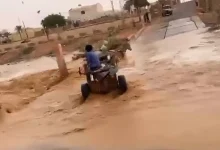 Photo of نجاة قائد عربة جرفتها السيول في ولاية تكانت