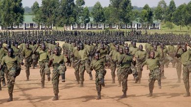 Photo of Ouganda : l’armée en démonstration avant un déploiement controversé à Gaza